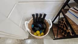 Bella Luna Cabin | Charming Pickleball Retreat with Chef's Kitchen & Hot Tub
