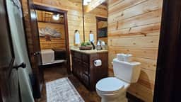 Doc Holliday’s Lodge | 5 King Beds • Hot Tub • Game Deck • Boat Parking